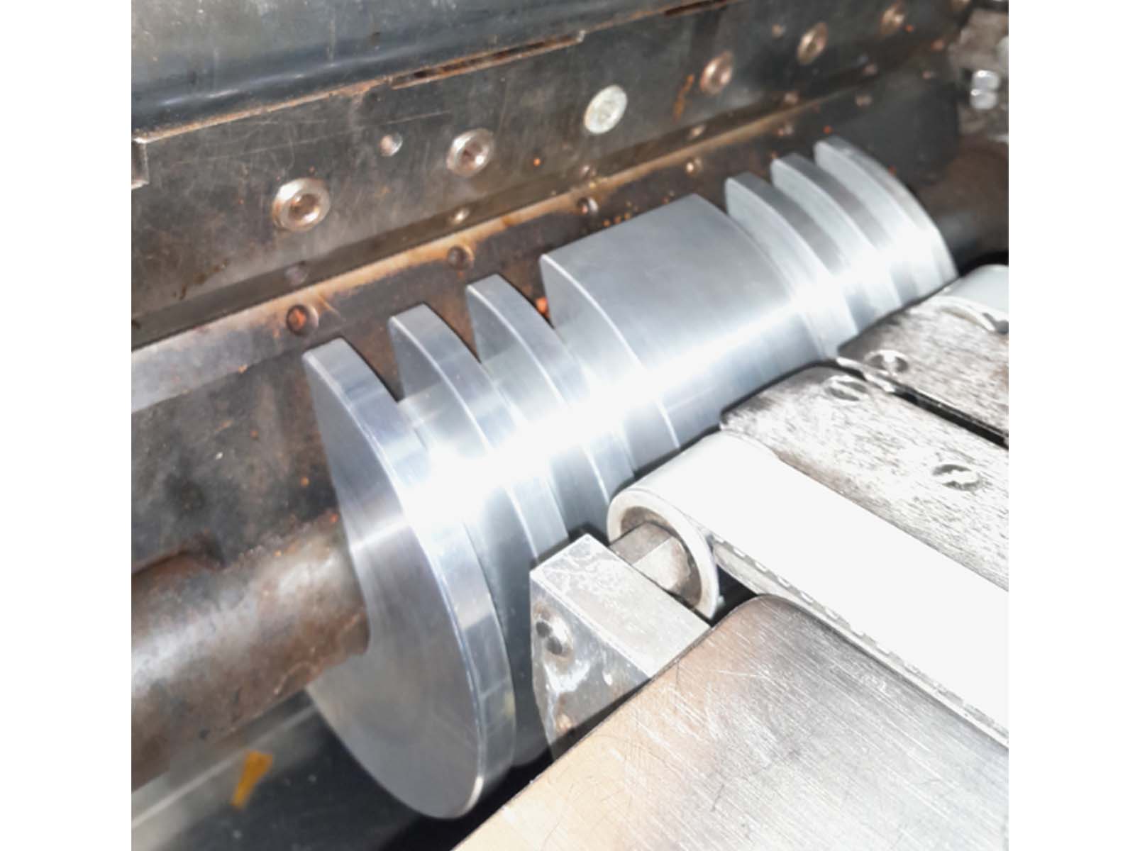 140 diameter product support Part 5
