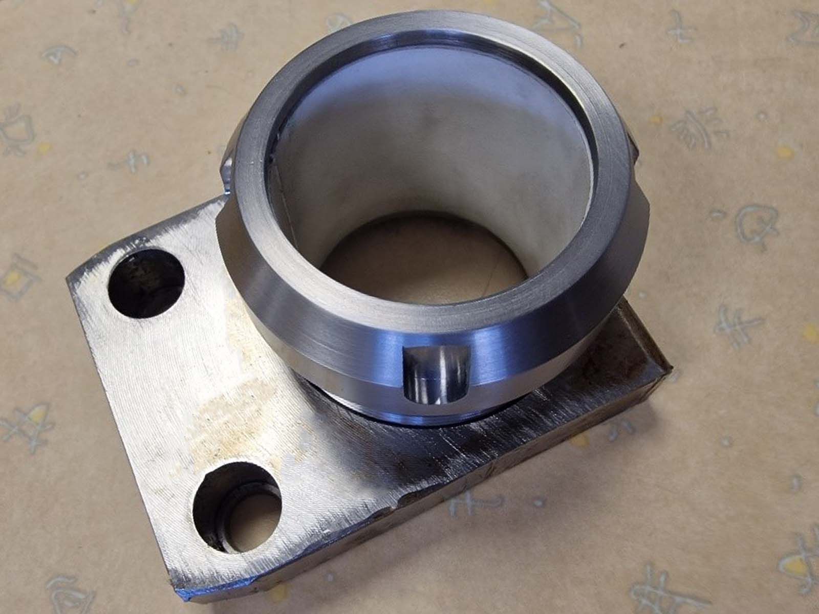 Cleaned up thread on stainless housing
