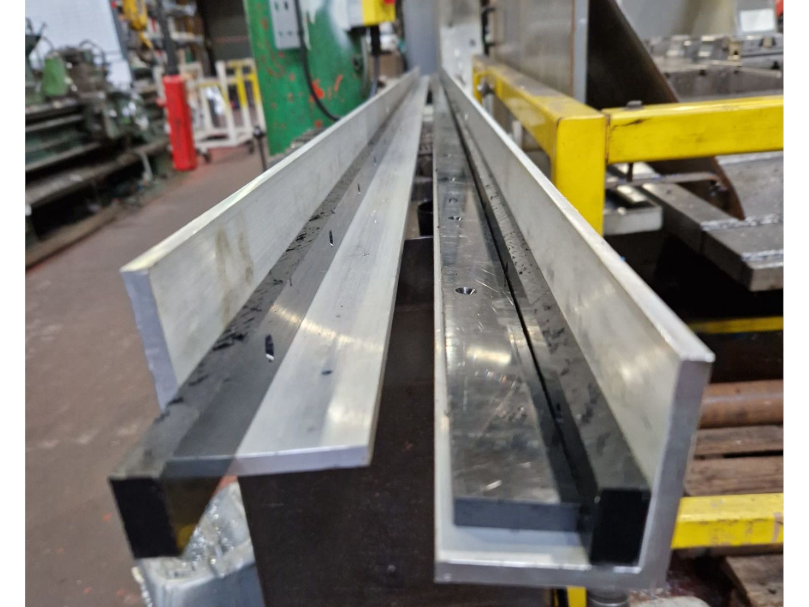 Large brackets Part 1